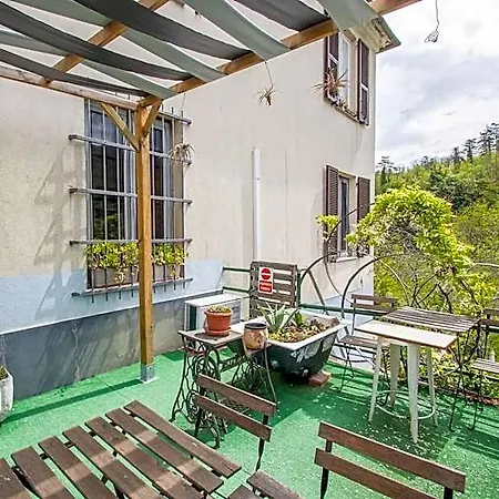Maison 44 Master Szálloda