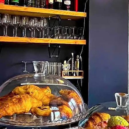 Maison 44 Master 3*
